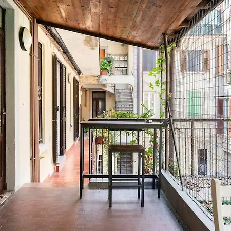 Апартаменти Antiche Stalle Iii Бергамо