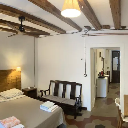 Antiche Stalle Iii *